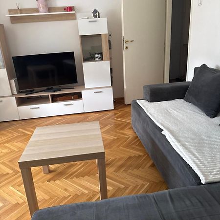 apartman Fuerte 2 Belgrad Exterior foto
